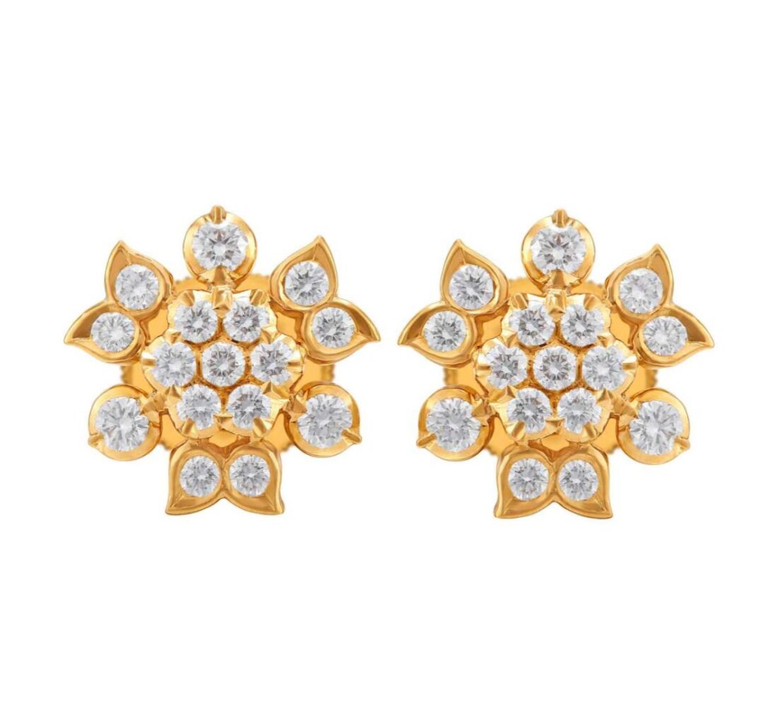 Royal Elegance Diamond Stud