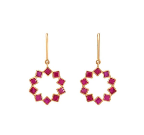 Starry ruby -earrings