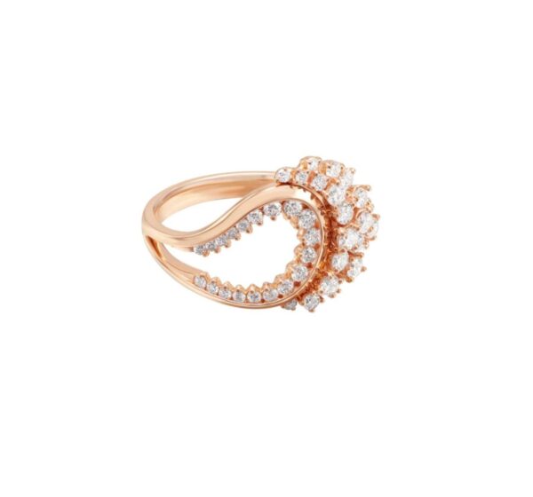 oyerster rose gold ring-tilted